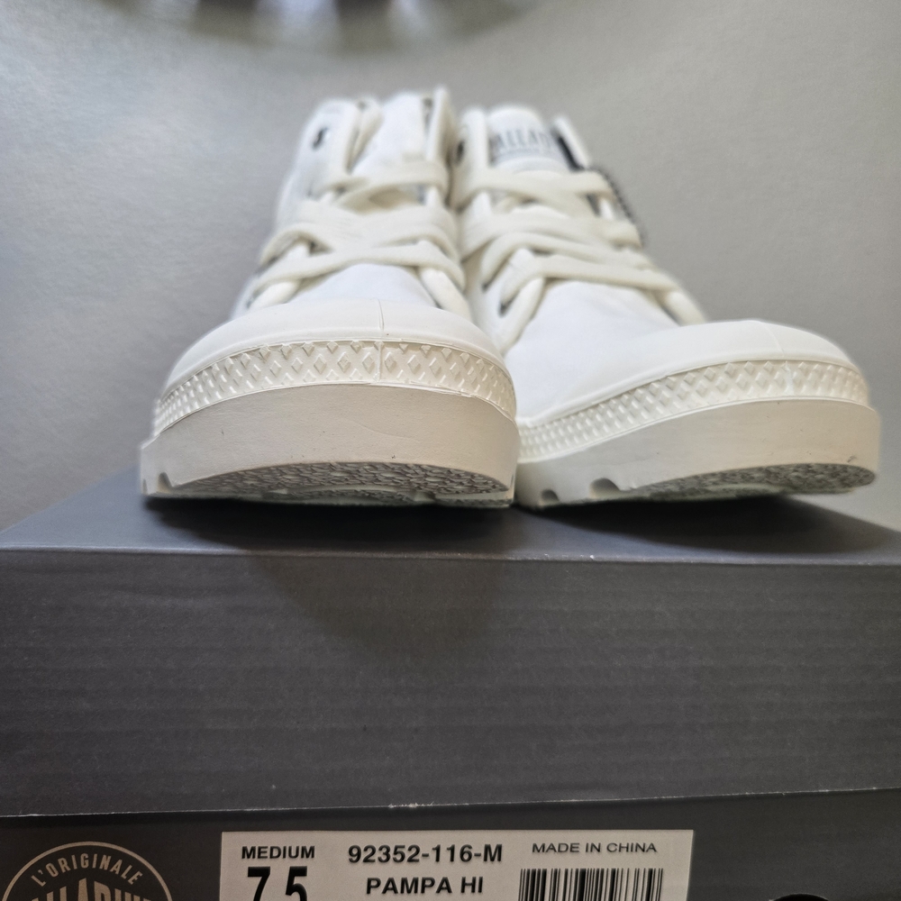 Palladium Womens Pampa White High-Top Sneakers Ret $140 - Picture 2 of 11